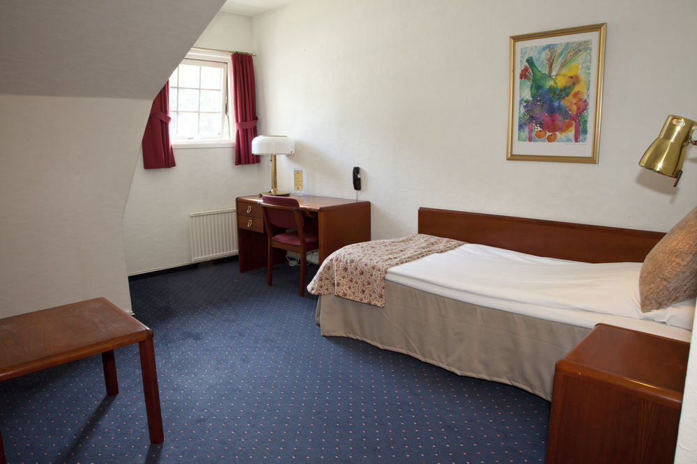 Rasta Lilla Edet Motel Buitenkant foto
