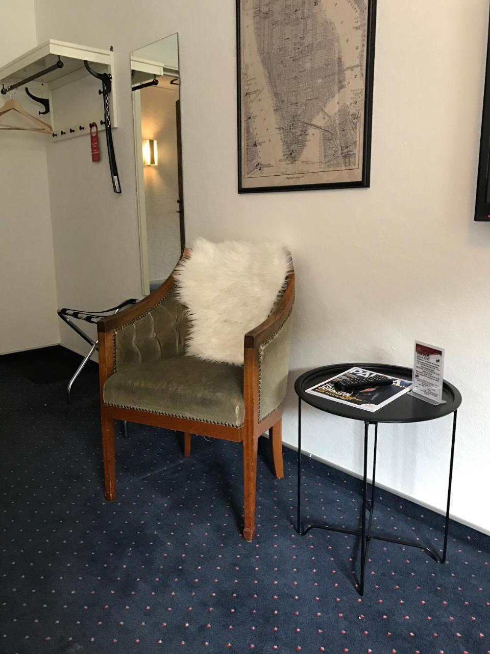 Rasta Lilla Edet Motel Buitenkant foto